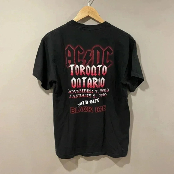 AC/DC 08’ Toronto Black Ice Tour Concert T-Shirt - Picture 3 of 7